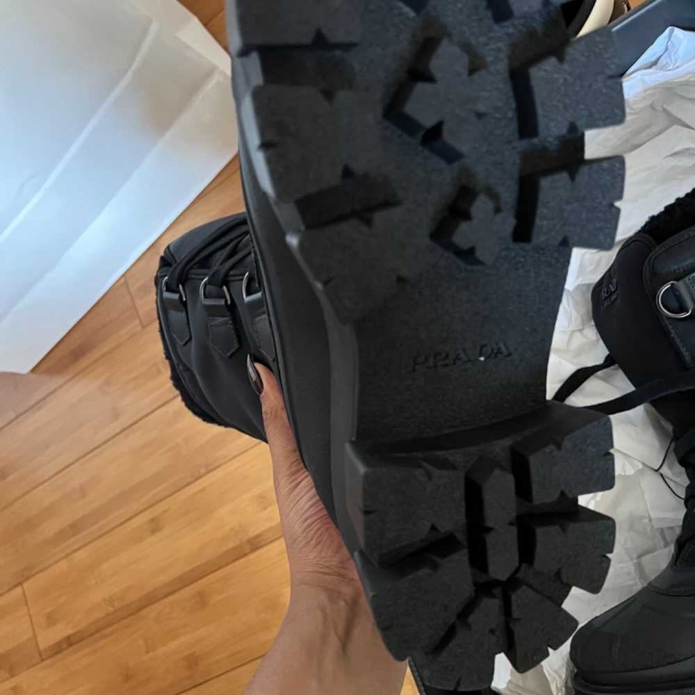 Prada boots - Picture 2 of 3